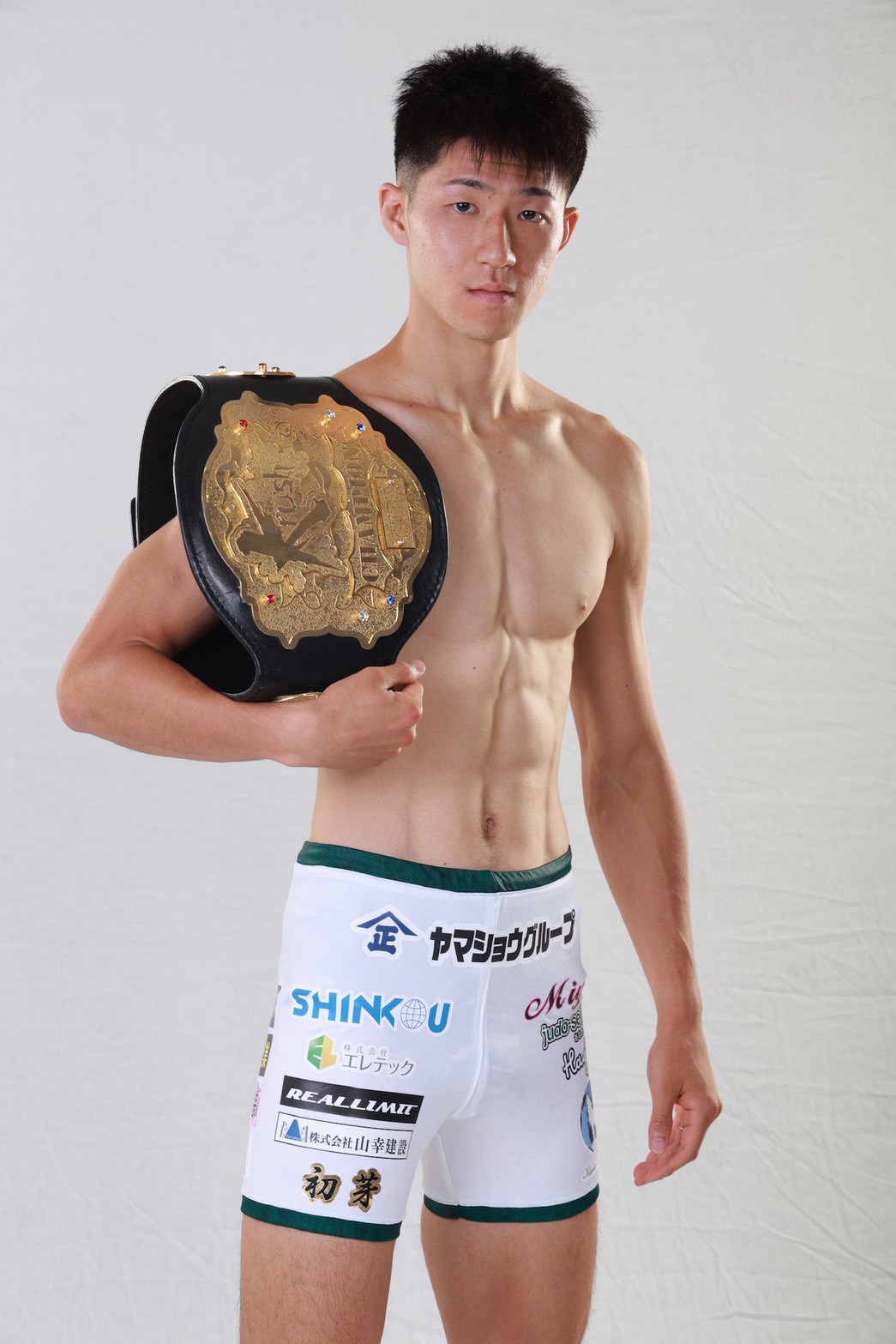 稲垣柊 K-1公式フォト 1